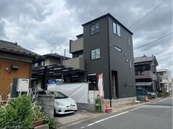 吉川市高久１丁目